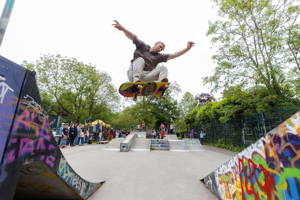 Wanna Play? SkateJam